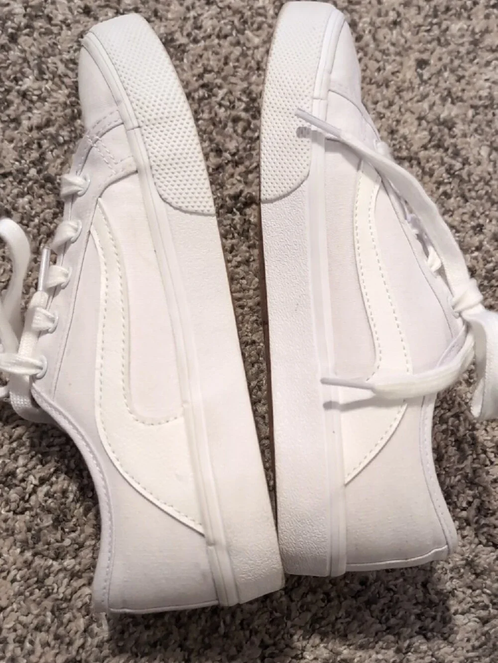 wonder nation White Canvas Kids Lace-Up Sneakers
